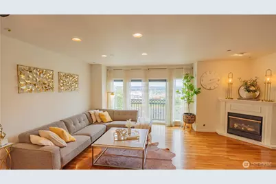 2107 Tacoma Court, Tacoma, WA 98405 - Photo 9