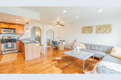 2107 Tacoma Court, Tacoma, WA 98405 - Photo 3