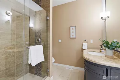 11262 SE 34th St, Bellevue, WA 98004 - Photo 15