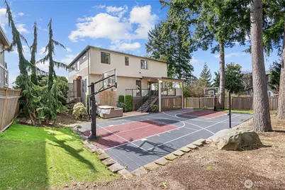 11262 SE 34th St, Bellevue, WA 98004 - Photo 39