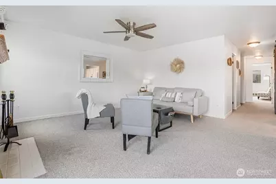 1735 Park Avenue #B201, Bremerton, WA 98337 - Photo 11