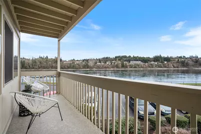 1735 Park Avenue #B201, Bremerton, WA 98337 - Photo 1