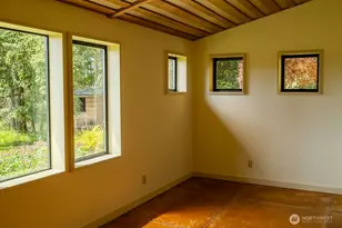72 Davies Dr, Lopez Island, WA 98261 - Photo 11