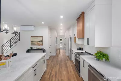 9434 Olson Place SW, Seattle, WA 98106 - Photo 13