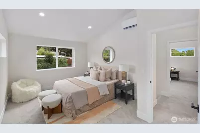 9434 Olson Place SW, Seattle, WA 98106 - Photo 35