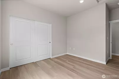 8827 B E D Street #2, Tacoma, WA 98445 - Photo 11