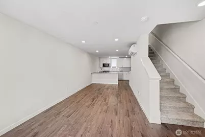 7120 B Beacon Avenue S #2, Seattle, WA 98108 - Photo 5