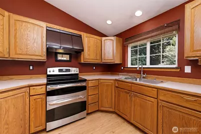21 SE Majestic View Drive, Shelton, WA 98584 - Photo 13