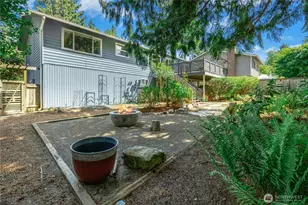 2051 NE Bartre Ct, Poulsbo, WA 98370 - Photo 29