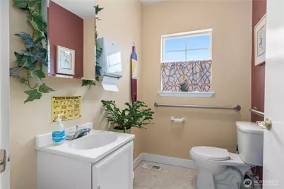 18978 Front Street NE, Poulsbo, WA 98370 - Photo 19
