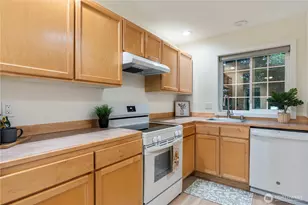 11706 Admiralty Way, Everett, WA 98204 - Photo 11
