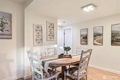 11706 Admiralty Way #B, Everett, WA 98204 - Photo 9