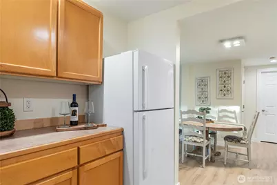 11706 Admiralty Way #B, Everett, WA 98204 - Photo 13