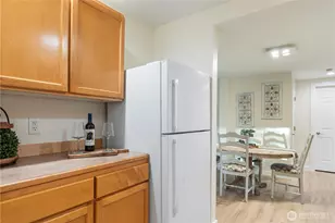 11706 Admiralty Way, Everett, WA 98204 - Photo 13