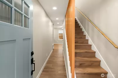 13005 1st Avenue NE, Seattle, WA 98125 - Photo 3