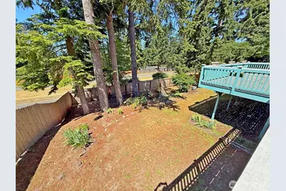 12901 Avante Drive, Silverdale, WA 98383 - Photo 17