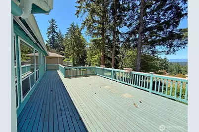 12901 Avante Drive, Silverdale, WA 98383 - Photo 13