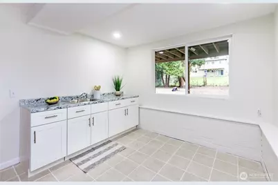 9439 11th Avenue SW, Seattle, WA 98106 - Photo 21