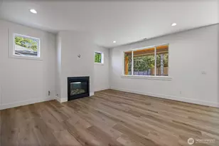 2746 Sunset Ct, Steilacoom, WA 98388 - Photo 9