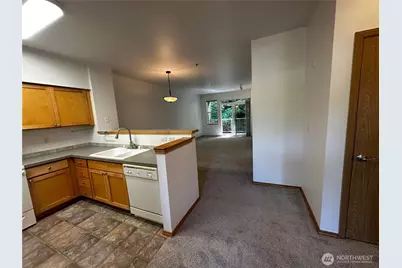 15302 40th Avenue W #3-204, Lynnwood, WA 98087 - Photo 3