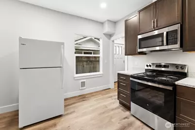 5243 19th Avenue NE, Seattle, WA 98105 - Photo 15