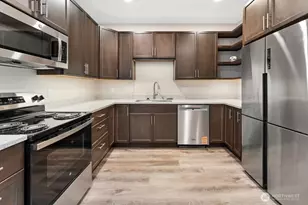 5243 19th Ave NE, Seattle, WA 98105 - Photo 13