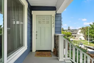 5243 19th Ave NE, Seattle, WA 98105 - Photo 3