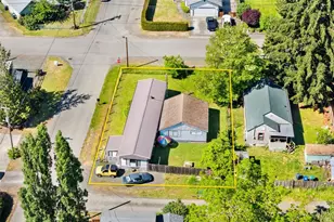 1239 W Birch St, Shelton, WA 98584 - Photo 3