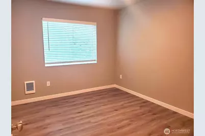 1819 Karen Frazier Road SE, Olympia, WA 98501 - Photo 11