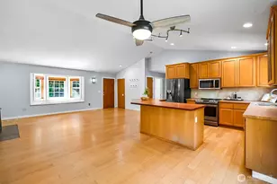 5827 176th Dr SE, Snohomish, WA 98290 - Photo 9