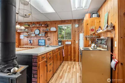 415 E Herron Boulevard NW, Herron Island, WA 98349 - Photo 9