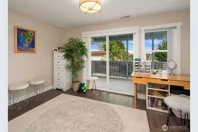 2820 27th Avenue W, Seattle, WA 98199 - Photo 13