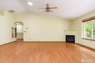 2301 SW Rosario Pl, Oak Harbor, WA 98277 - Photo 9