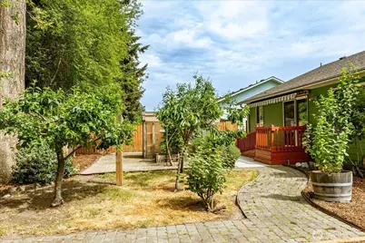 2301 SW Rosario Place, Oak Harbor, WA 98277 - Photo 27