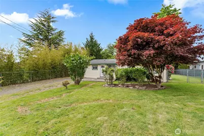 11710 & 11708 Vickery Avenue E, Tacoma, WA 98446 - Photo 23