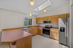 14833 41st Pl S, Seattle, WA 98168 - Photo 3