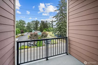 4005 NE 3rd Place #E, Renton, WA 98056 - Photo 25