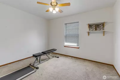 10014 Dragt Street SE, Yelm, WA 98597 - Photo 15
