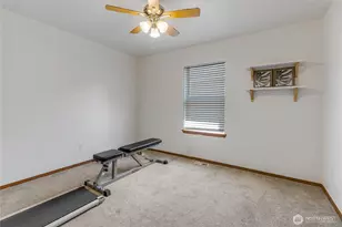 10014 Dragt St SE, Yelm, WA 98597 - Photo 15