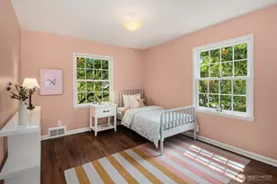 818 E Edgar St, Seattle, WA 98102 - Photo 25