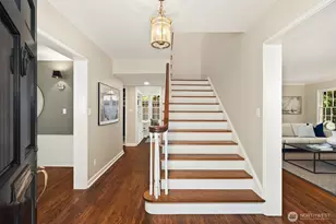 818 E Edgar St, Seattle, WA 98102 - Photo 3