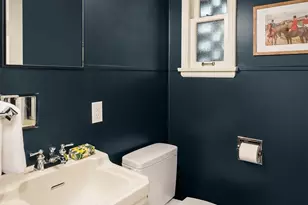 818 E Edgar St, Seattle, WA 98102 - Photo 19