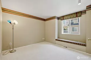 6699 SE Cougar Mountain Way, Bellevue, WA 98006 - Photo 21