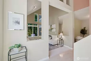 6699 SE Cougar Mountain Way, Bellevue, WA 98006 - Photo 3