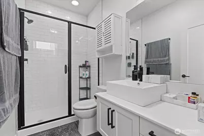 1428 24th Avenue #B, Seattle, WA 98122 - Photo 11