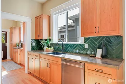 828 Tyler Street, Port Townsend, WA 98368 - Photo 9