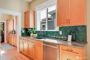 828 Tyler St, Port Townsend, WA 98368 - Photo 9