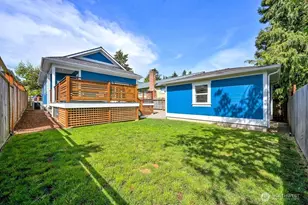 828 Tyler St, Port Townsend, WA 98368 - Photo 29
