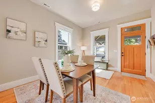 828 Tyler St, Port Townsend, WA 98368 - Photo 3