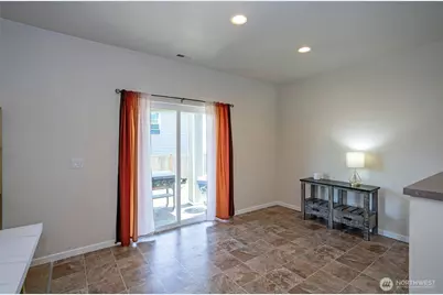 19211 18th Avenue Ct E, Spanaway, WA 98387 - Photo 9